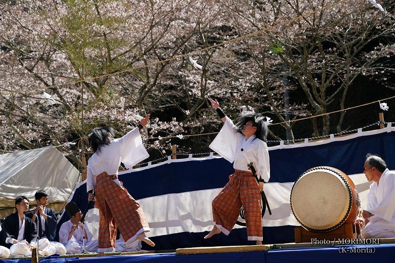 地割(抜手)〔下塚〕 三川内神楽まつりにて