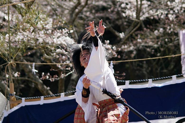 地割(抜手)〔下塚〕 三川内神楽まつりにて