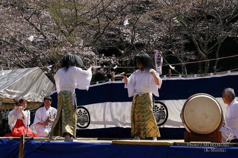 地割(カンマンギリ)〔市尾内〕 三川内神楽まつりにて