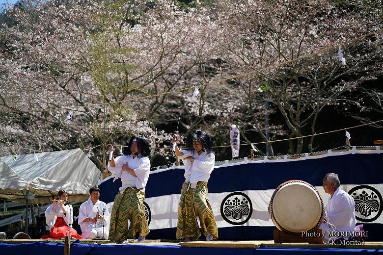 地割(カンマンギリ)〔市尾内〕 三川内神楽まつりにて