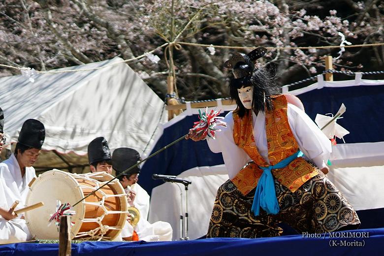 白神〔市振〕 三川内神楽まつりにて