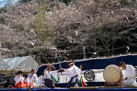 地割(入刀)〔歌糸〕 三川内神楽まつりにて