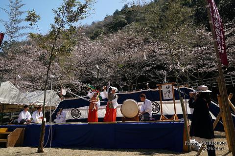 繰降し〔歌糸〕 三川内神楽まつりにて