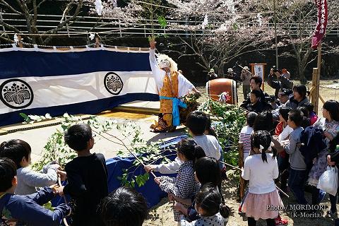 柴引面〔市振〕 三川内神楽まつりにて