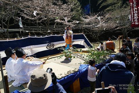 柴引面〔市振〕 三川内神楽まつりにて