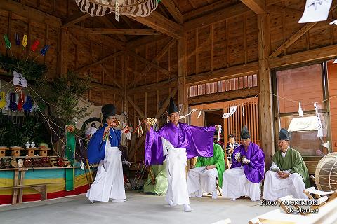 乱杭野 霧島神社例祭　神楽奉納（方謝舞？）