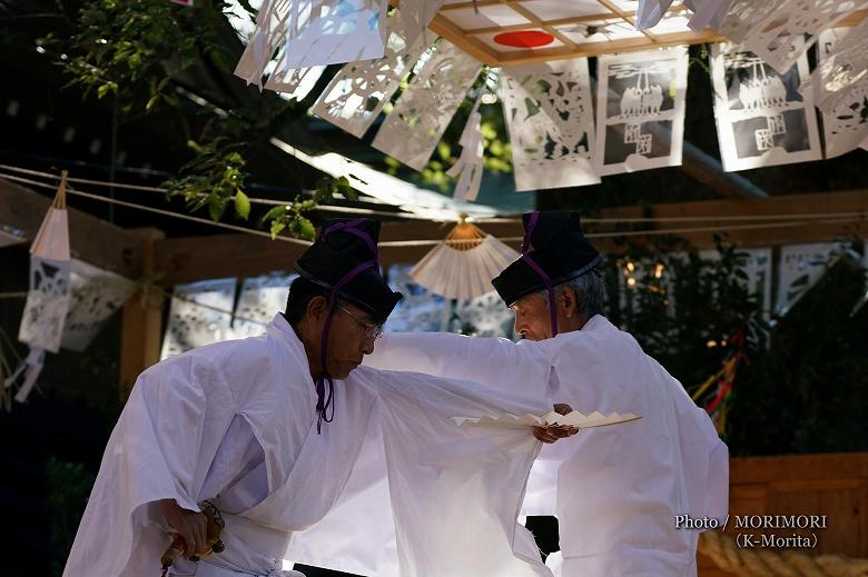 幣神随 (早日渡神楽保存会) 