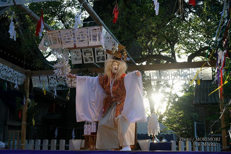 志那賀津姫の神舞 (尾崎神楽保存会) 