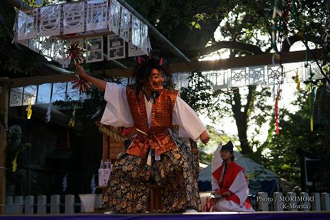 笠取荒神 (川坂神楽保存会) 