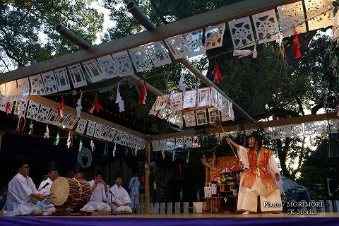 志那賀津彦の神舞 (大峡神楽保存会)