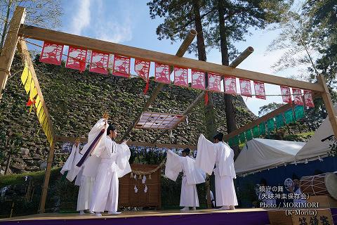 鎮守の舞 (大峡神楽保存会）