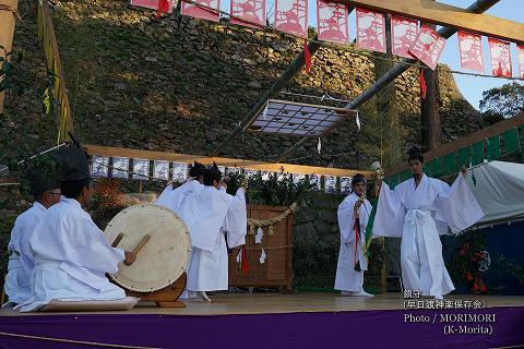 鎮守 (早日渡神楽保存会）