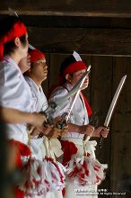 椎葉神楽（向山日当神楽）の写真　かんしん　11