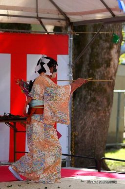 嫁所舞　田元神社　祈年祭にて