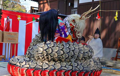 「倭の大蛇」「八岐大蛇（やまたのおろち）」