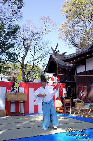 田元神社 奉仕者舞（本郷神楽）