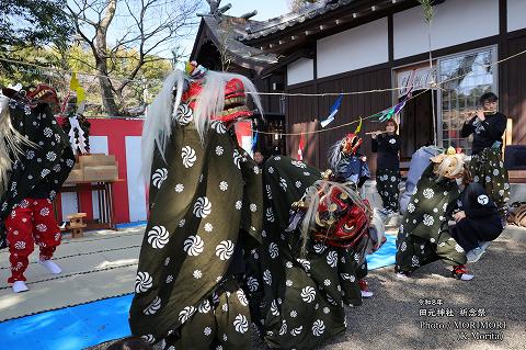 田元神社春祭 本郷獅子舞