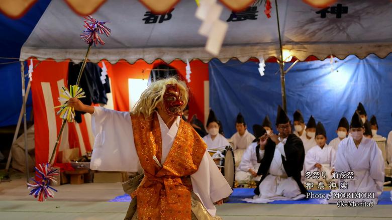 都農神楽 都農神社冬例大祭(令和４年冬祭り前夜祭にて)