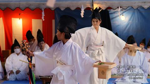 都農神楽 都農神社冬例大祭(令和４年冬祭り前夜祭にて)