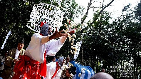 せんぐまき（餅まき）