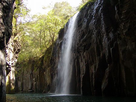高千穂峡のボート から見た 真名井の滝 高千穂峡のボート から見た 真名井の滝