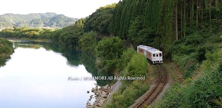 日南線観光特急「海幸山幸」 山 日南線観光特急「海幸山幸」 山