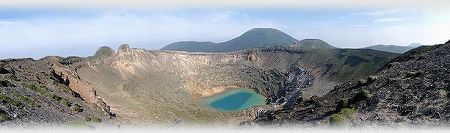 新燃岳(しんもえだけ) 新燃岳(しんもえだけ)