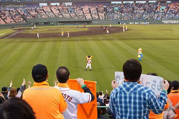  JnO GIANTS vs DeNA 2014N@T}X^WA{@140422sms01.jpg