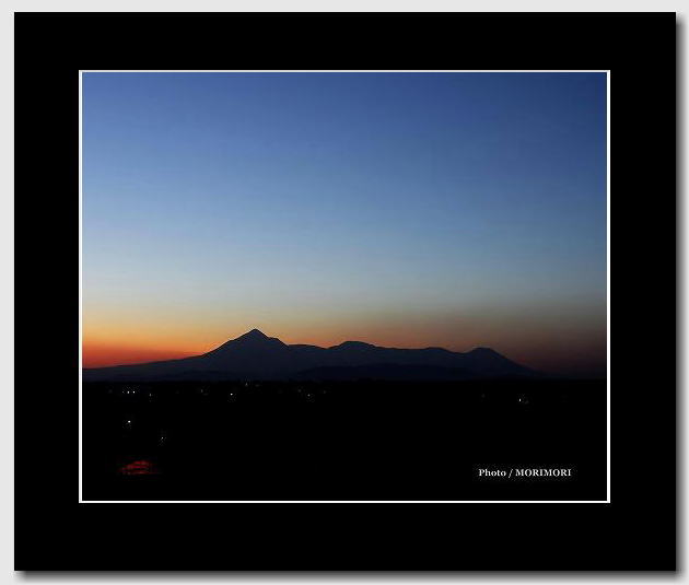 ■ 霧島山の夕景