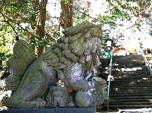 高千穂神社の写真　狛犬　左