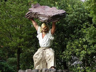 手力雄命(タヂカラオノミコト)の像 手力雄命(タヂカラオノミコト)の像