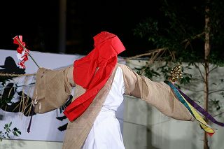 高千穂 岩戸野方野地区石神神社の神楽　鈿女（うずめ）05