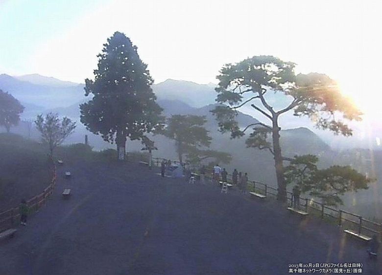 ■ 高千穂町　国見ヶ丘から見る雲海　2013年10月2日（ネットワークカメラ画像）09