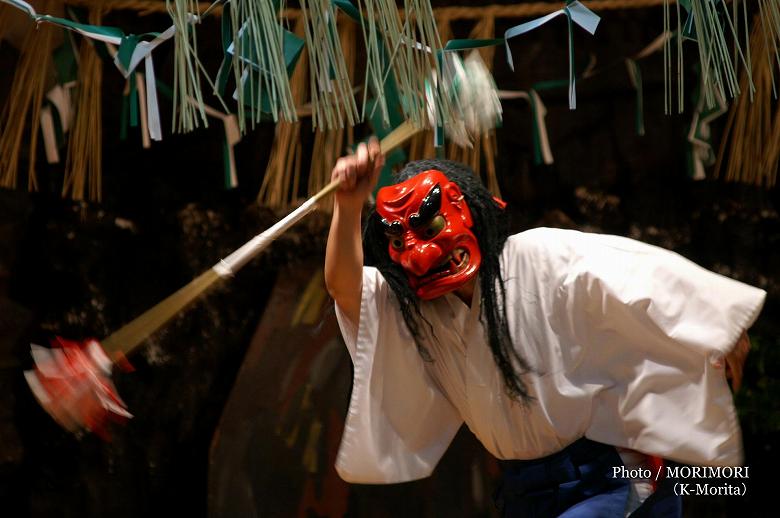 戸取りの舞(高千穂神楽)