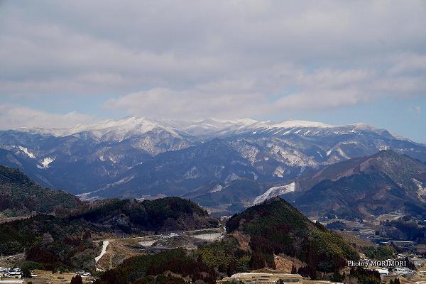 冠雪した祖母山 冠雪した祖母山