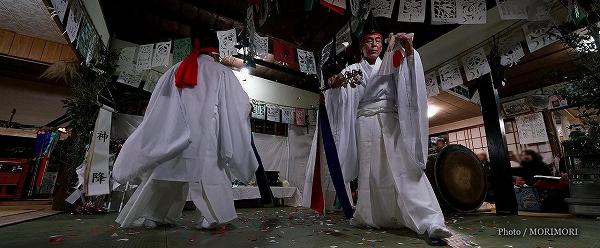 平成29年度高千穂の夜神楽(尾狩神楽) 平成29年度高千穂の夜神楽(尾狩神楽)