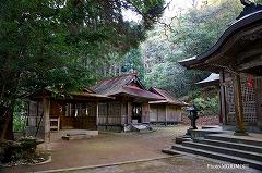 二上神社　境内