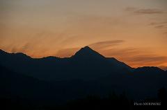 二上山　夕景