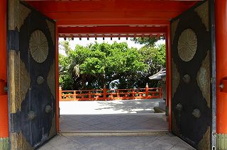 鵜戸（うど）神宮の写真Part2_稲荷神社方面より参道